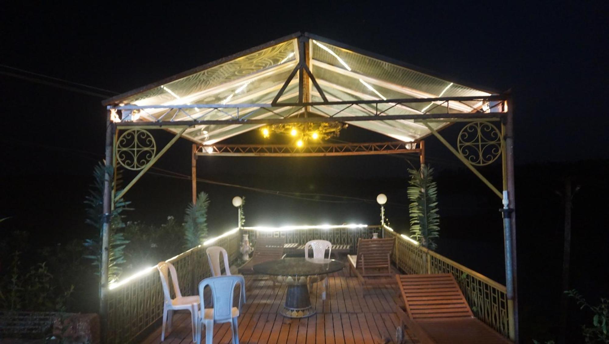 Sona Villa, The Lake Chalet Kudal  Exterior photo