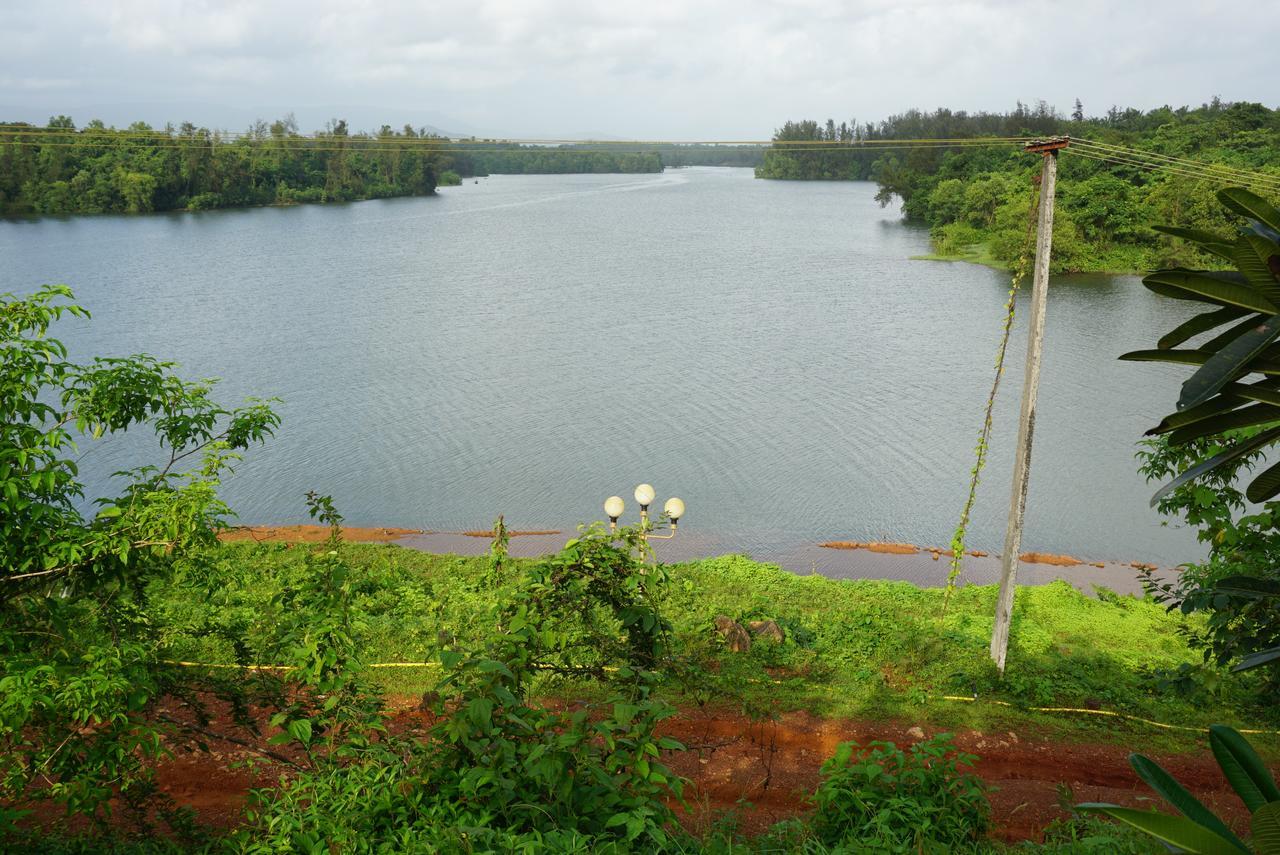 Sona Villa, The Lake Chalet Kudal  Exterior photo